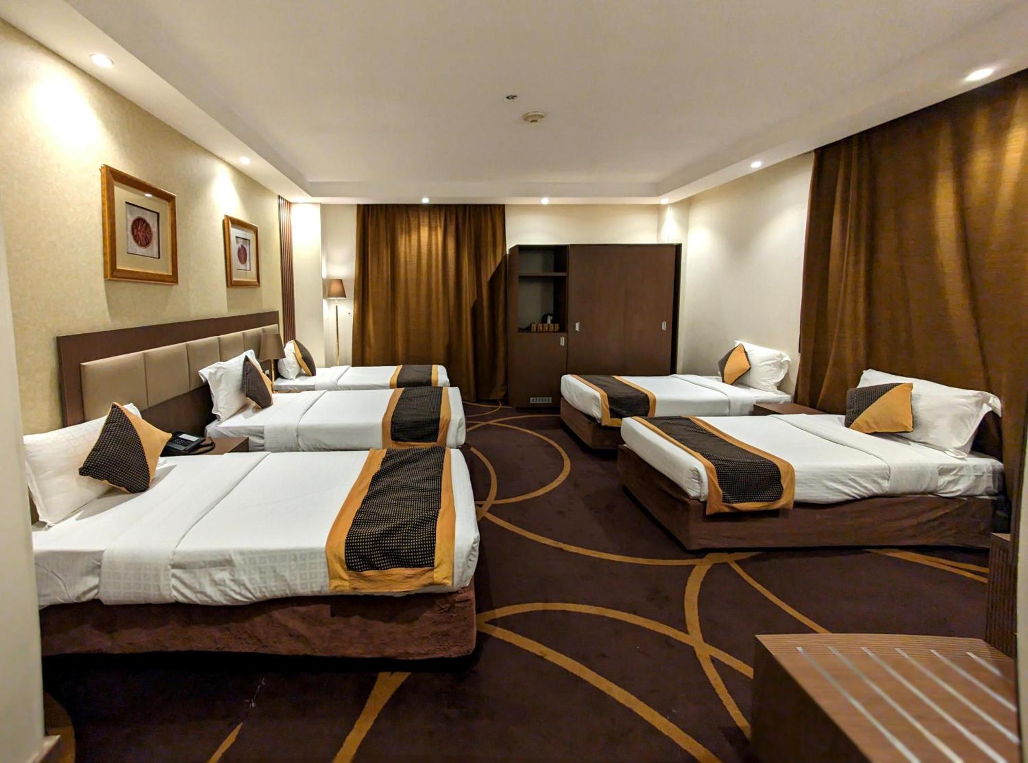 ออล แอนซาร์นิวพาเลซโฮเต็ล Hotel Medina ภายนอก รูปภาพ