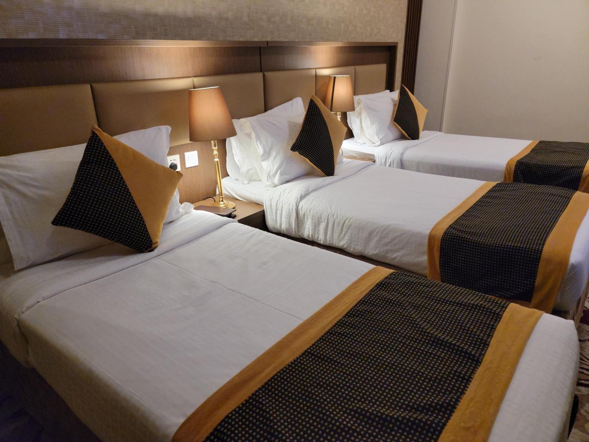 ออล แอนซาร์นิวพาเลซโฮเต็ล Hotel Medina ภายนอก รูปภาพ